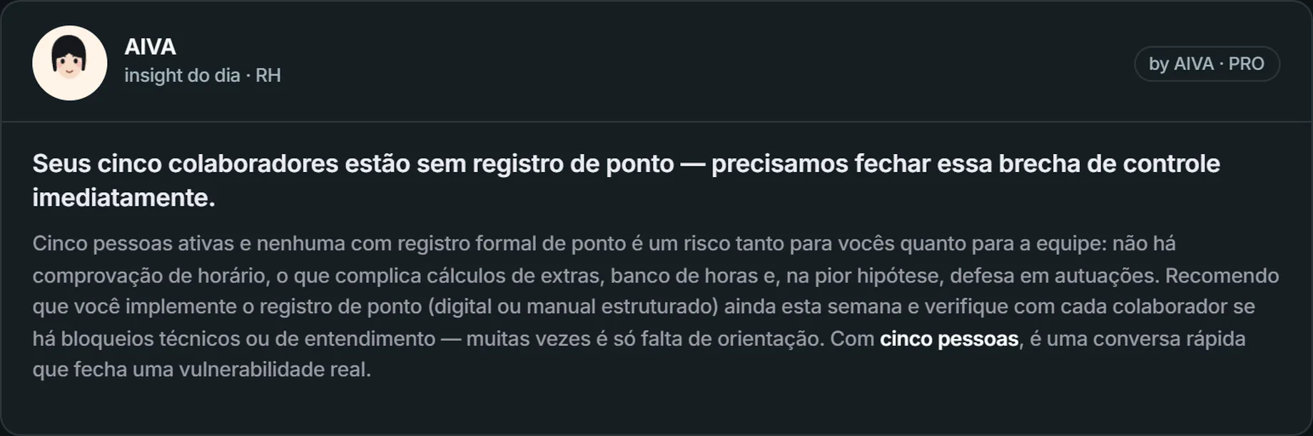 Card de insight do RH — tema escuro